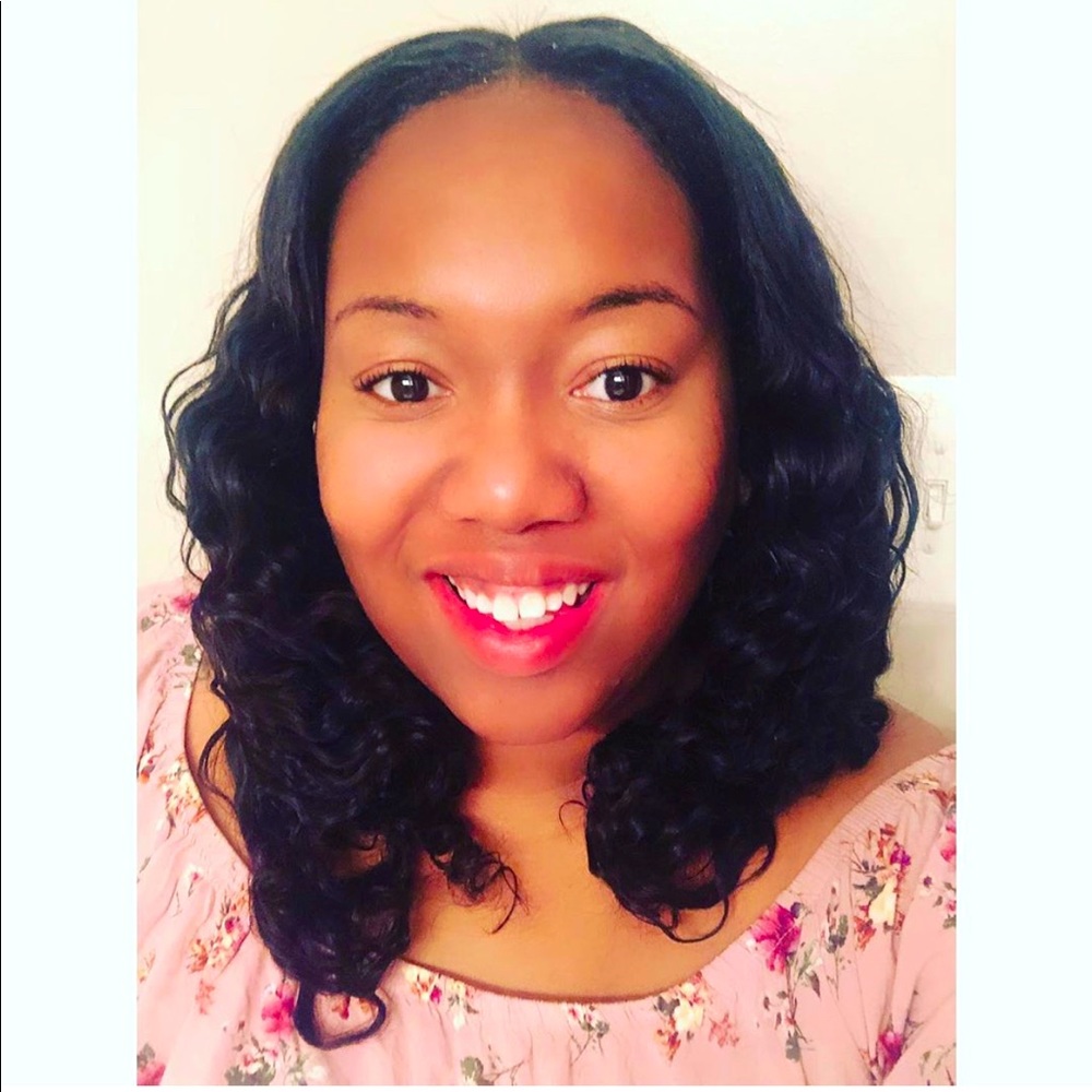 Meet your Posher, Alexandria